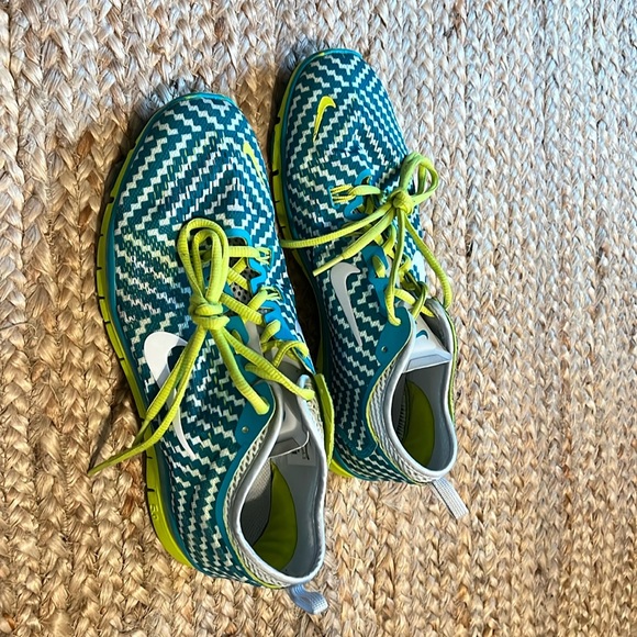 Nike TR Fit 4 - Picture 1 of 5